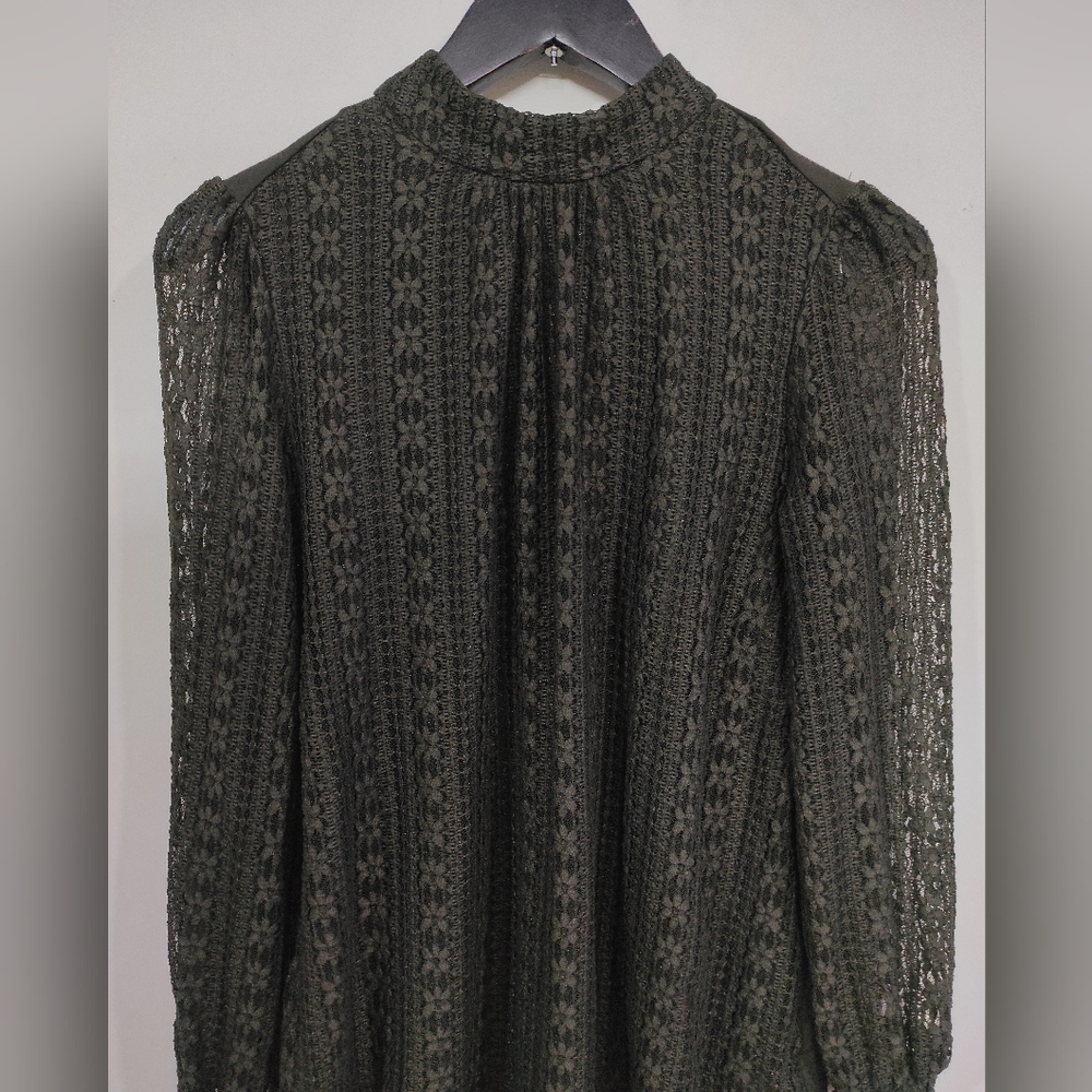 Olive Green Mesh Top 💚 - Picture 2 of 15